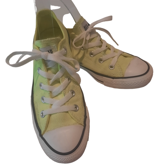 Converse Low Top Light Neon Yellow Lemonade Sneakers - Picture 4 of 12